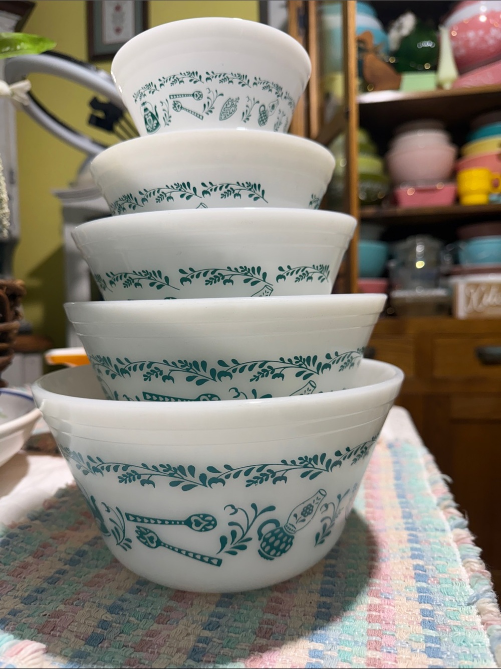 Federal turquoise Scandinavian utensils mixing bowl set (full set)